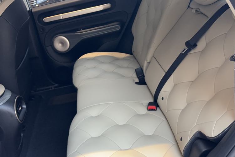 Used Baojun Cloud 2023 460 Max Lingxi Version Interior 1