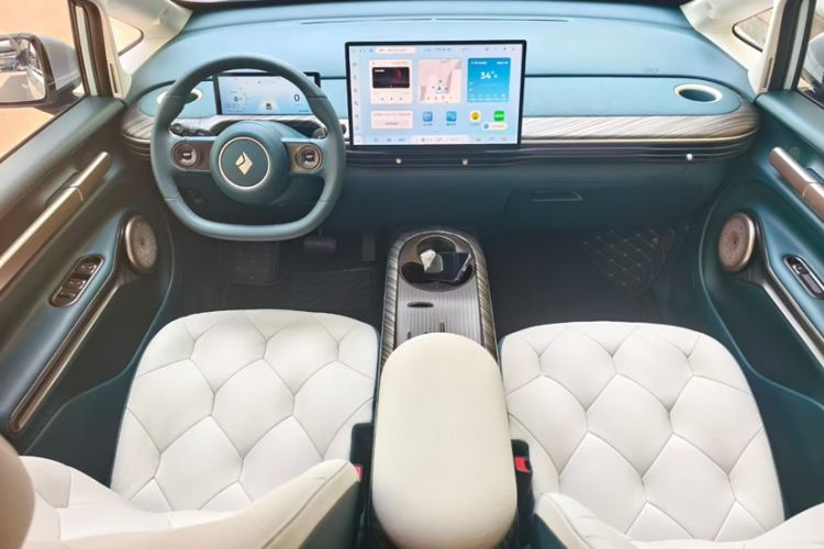 Used Baojun Cloud 2023 460 Max Lingxi Version Interior 1