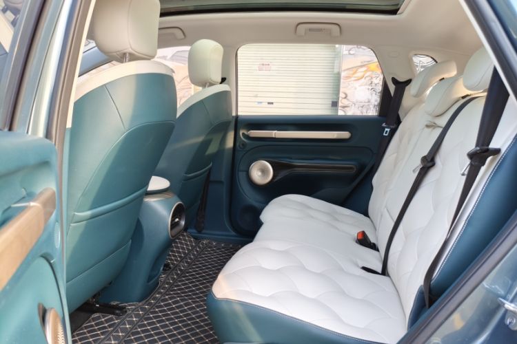 Used Baojun Cloud 2023 460 Max Interior 3