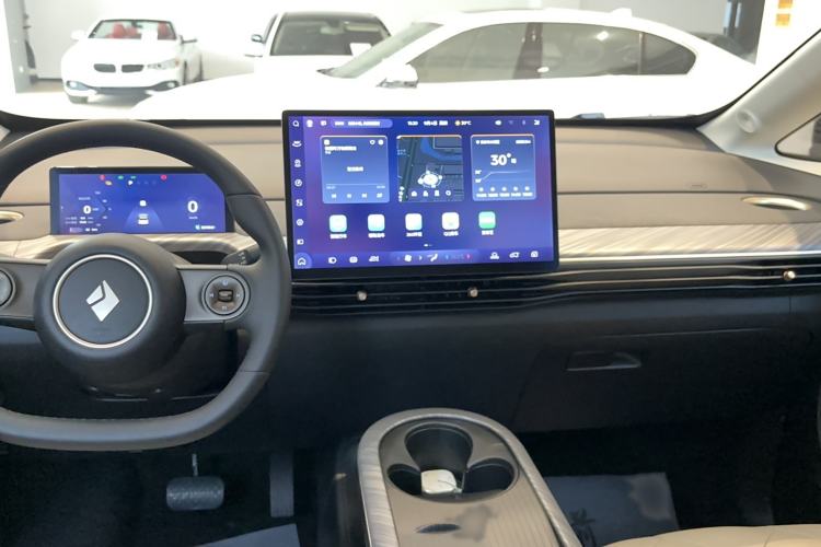 Used Baojun Cloud 2023 460 Max Lingxi Version Interior 3