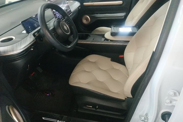 Used Baojun Cloud 2023 460 Pro Left Front Seat