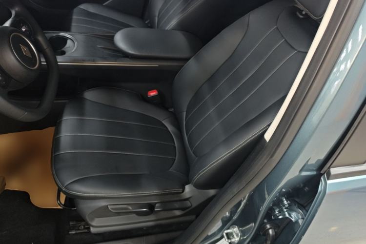 Used Baojun Cloud 2023 360 Plus Left Front Seat