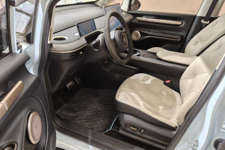 Used Baojun Cloud 2023 460 Max Lingxi Version Right Front Seat