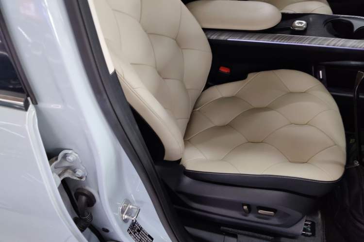 Used Baojun Cloud 2023 460 Max Lingxi Version Right Front Seat