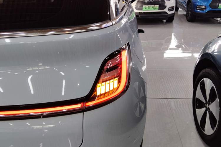 Used Baojun Cloud 2023 460 Max Lingxi Version Right Rear Taillight
