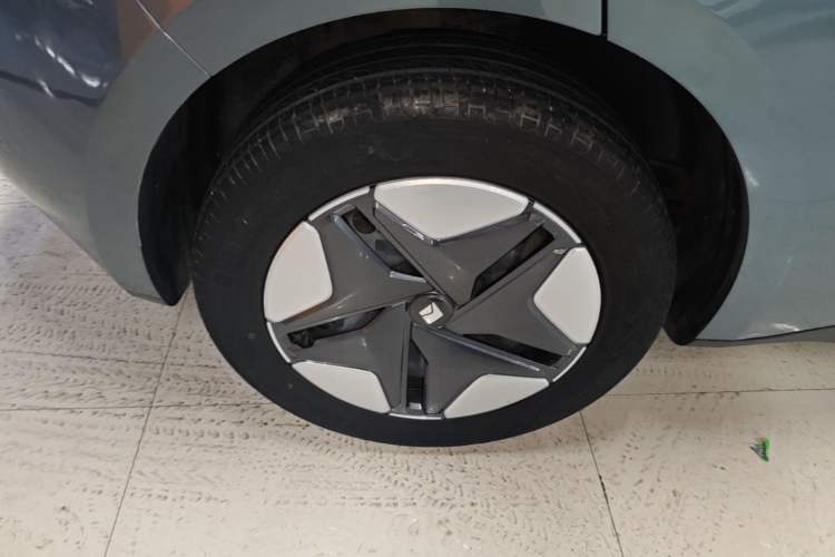 Used Baojun Cloud 2023 360 Plus Right Rear Wheel Hub
