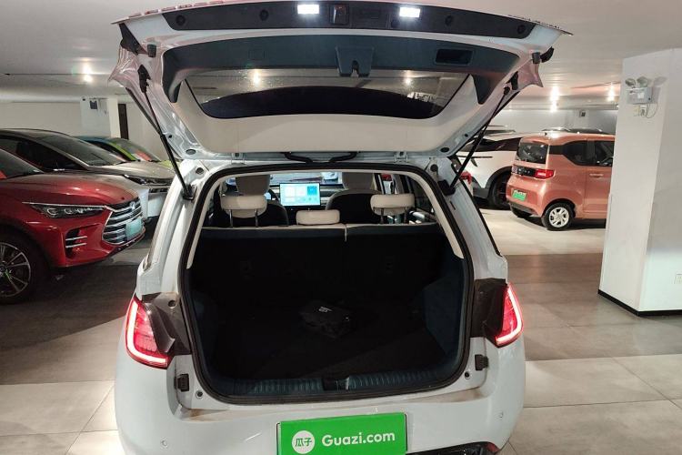 Used Baojun Cloud 2023 460 Pro Trunk
