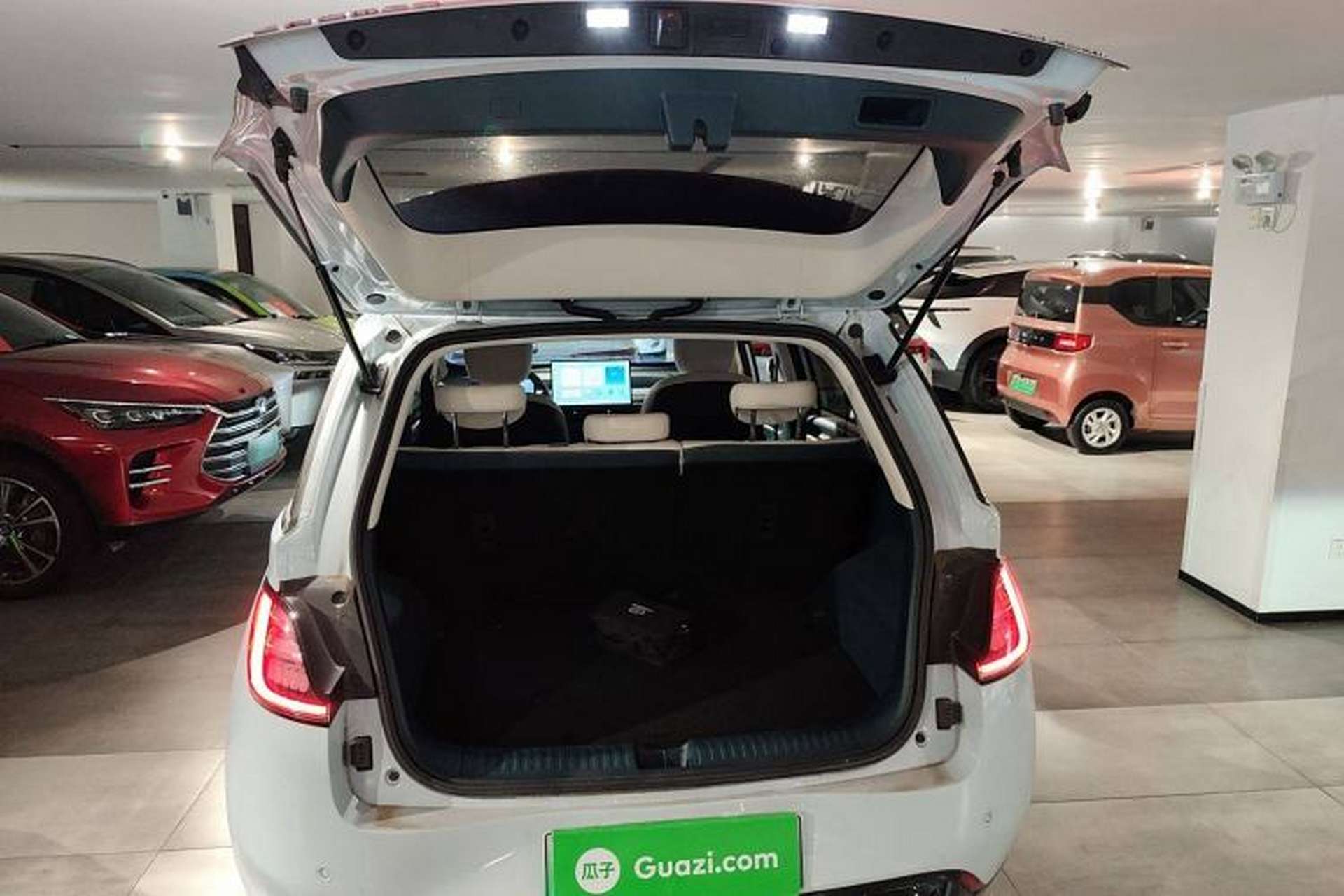 Used Baojun Cloud 2023 460 Pro Trunk