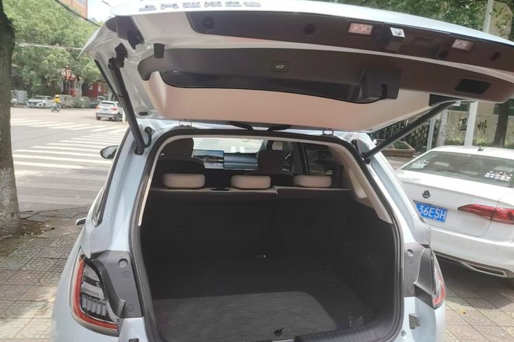 Used Baojun Cloud 2023 460 Max Lingxi Version Trunk