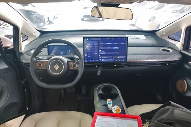Used Baojun Cloud 2023 460 Max Center Console