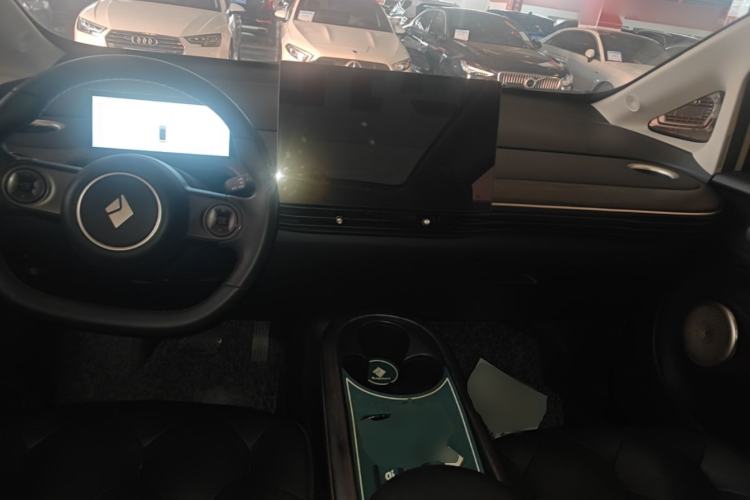 Used Baojun Cloud 2023 460 Max Center Console