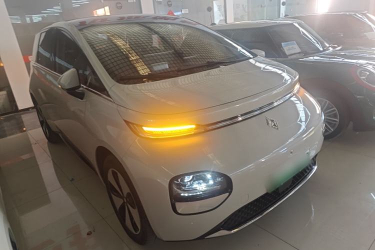 Used Baojun Cloud 2023 460 Max Exterior 1