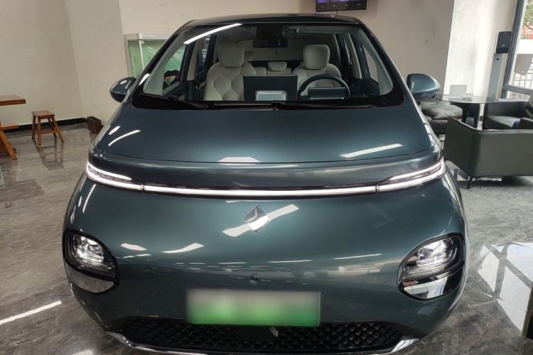 Used Baojun Cloud 2023 460 Pro Front
