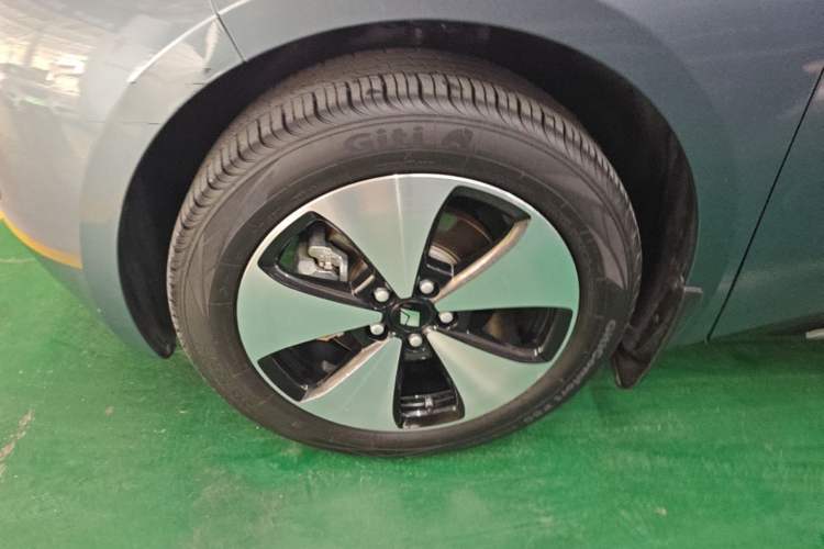 Used Baojun Cloud 2023 460 Pro Left Front Wheel Hub