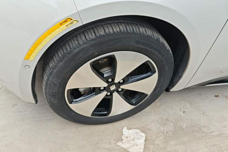Used Baojun Cloud 2023 460 Max Lingxi Version Left Front Wheel Hub