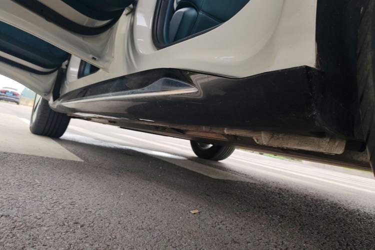 Used Baojun Cloud 2023 460 Max Lingxi Version Left Side Sill