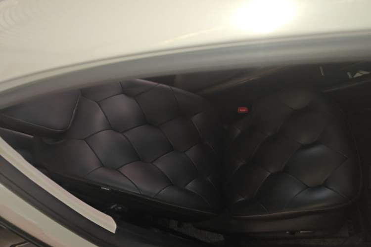 Used Baojun Cloud 2023 460 Max Right Front Seat