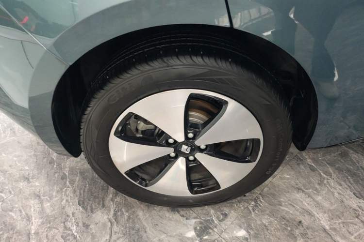 Used Baojun Cloud 2023 460 Pro Right Rear Wheel Hub