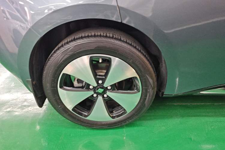 Used Baojun Cloud 2023 460 Pro Right Rear Wheel Hub