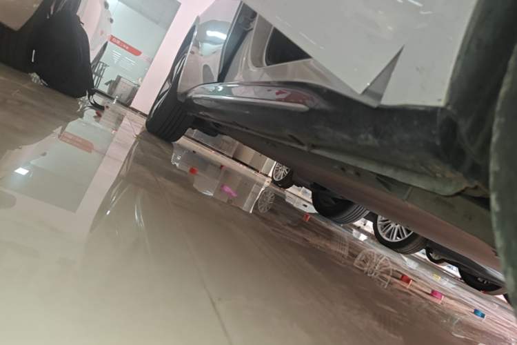 Used Baojun Cloud 2023 460 Max Right Side Sill