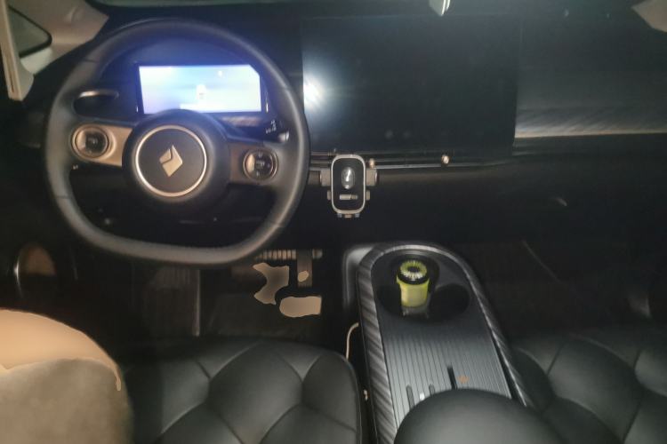 Used Baojun Cloud 2023 460 Max Center Console