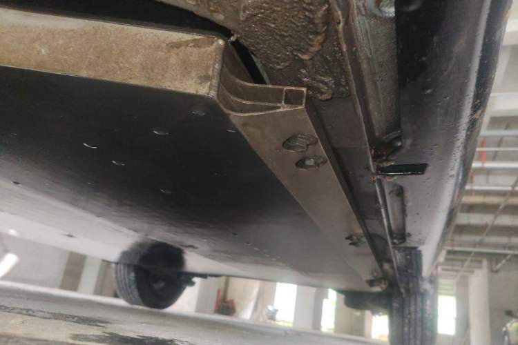 Used Baojun Cloud 2023 460 Pro Chassis Front Left