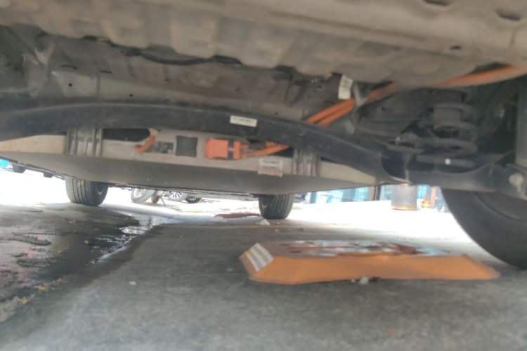 Used Baojun Cloud 2023 460 Pro Chassis Front Right