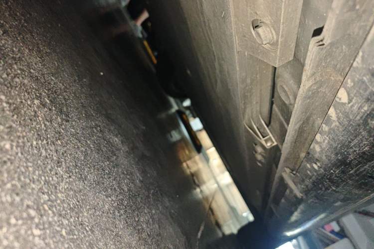 Used Baojun Cloud 2023 460 Max Chassis Rear Right