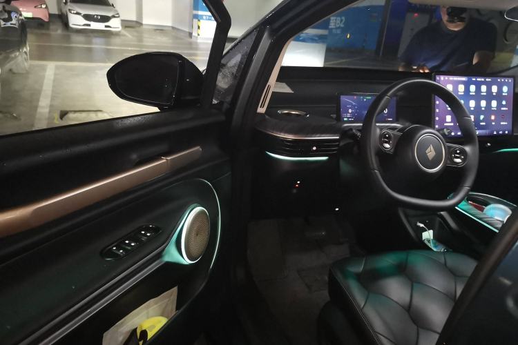 Used Baojun Cloud 2023 460 Max Driver Seat