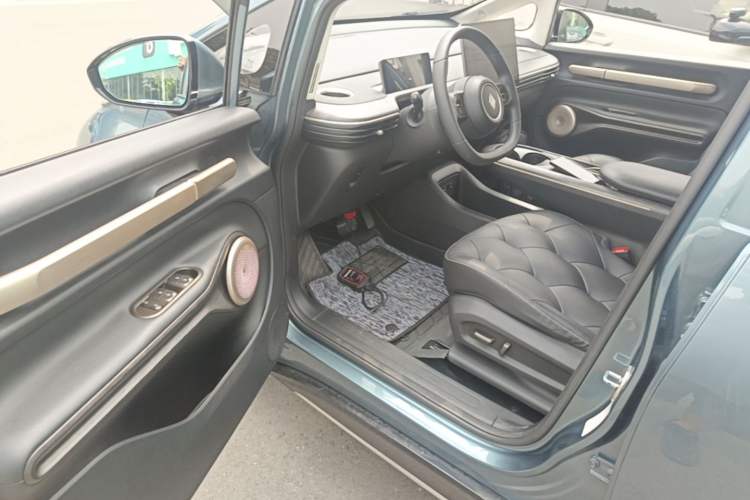 Used Baojun Cloud 2023 460 Pro Driver Seat