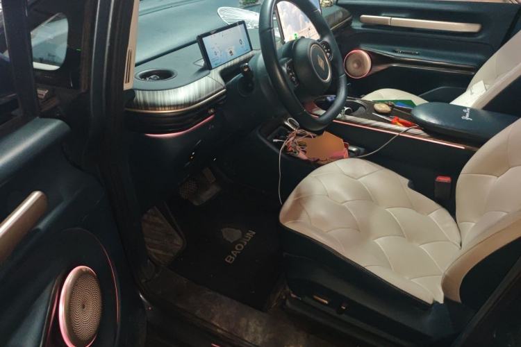 Used Baojun Cloud 2023 460 Max Driver Seat