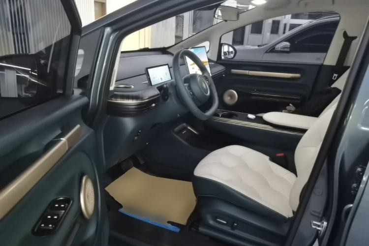 Used Baojun Cloud 2023 460 Max Driver Seat