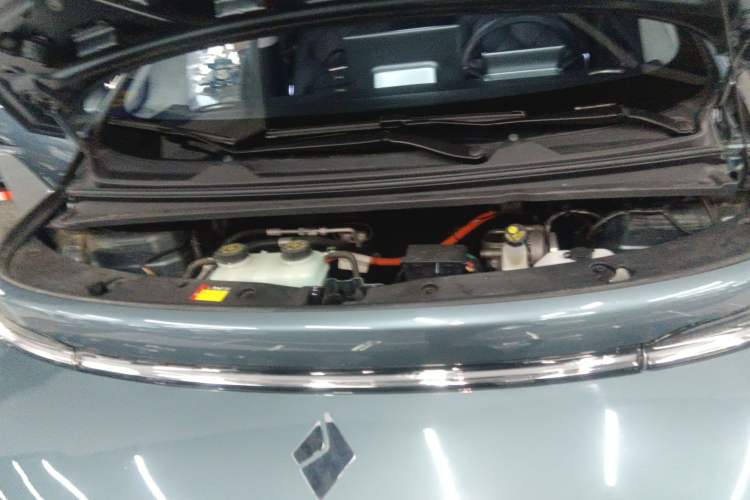 Used Baojun Cloud 2023 460 Max Engine Bay