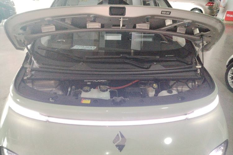Used Baojun Cloud 2023 460 Pro Lingxi Version Engine Bay