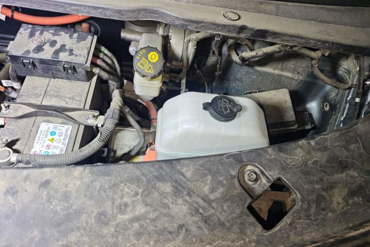 Used Baojun Cloud 2023 460 Max Engine Bay Left