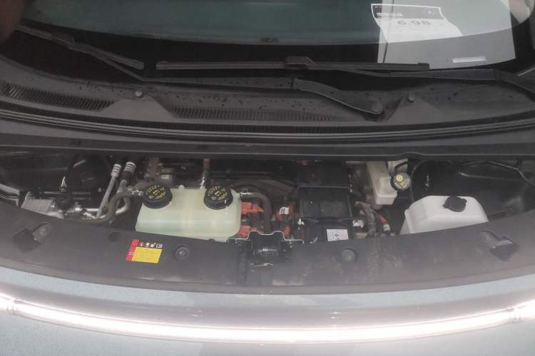 Used Baojun Cloud 2023 460 Max Engine Bay