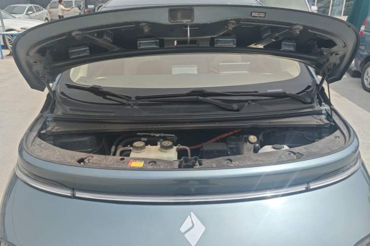Used Baojun Cloud 2023 460 Pro Engine Bay