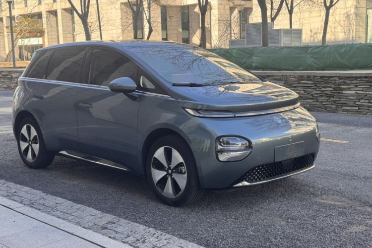 Used Baojun Cloud 2023 460 Pro Exterior 1
