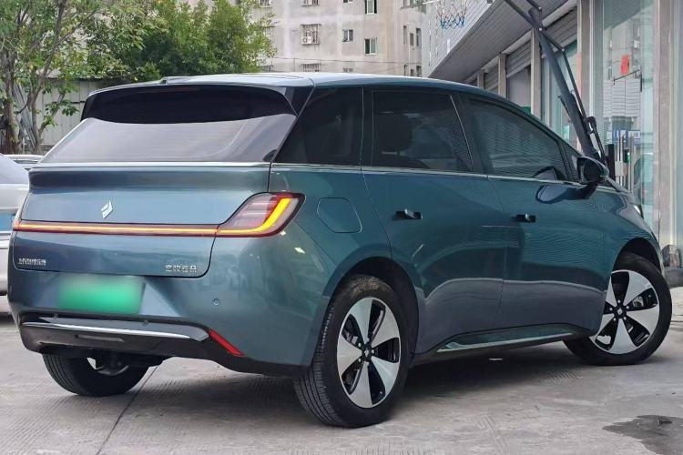 Used Baojun Cloud 2023 460 Max Exterior 3