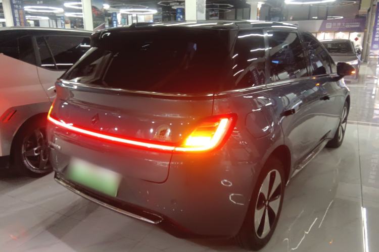 Used Baojun Cloud 2023 460 Max Exterior 5