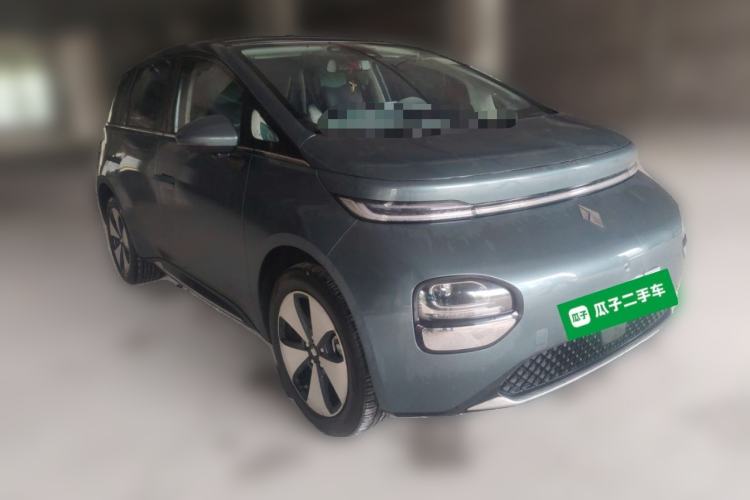 Used Baojun Cloud 2023 460 Pro Front Right 45 Deg