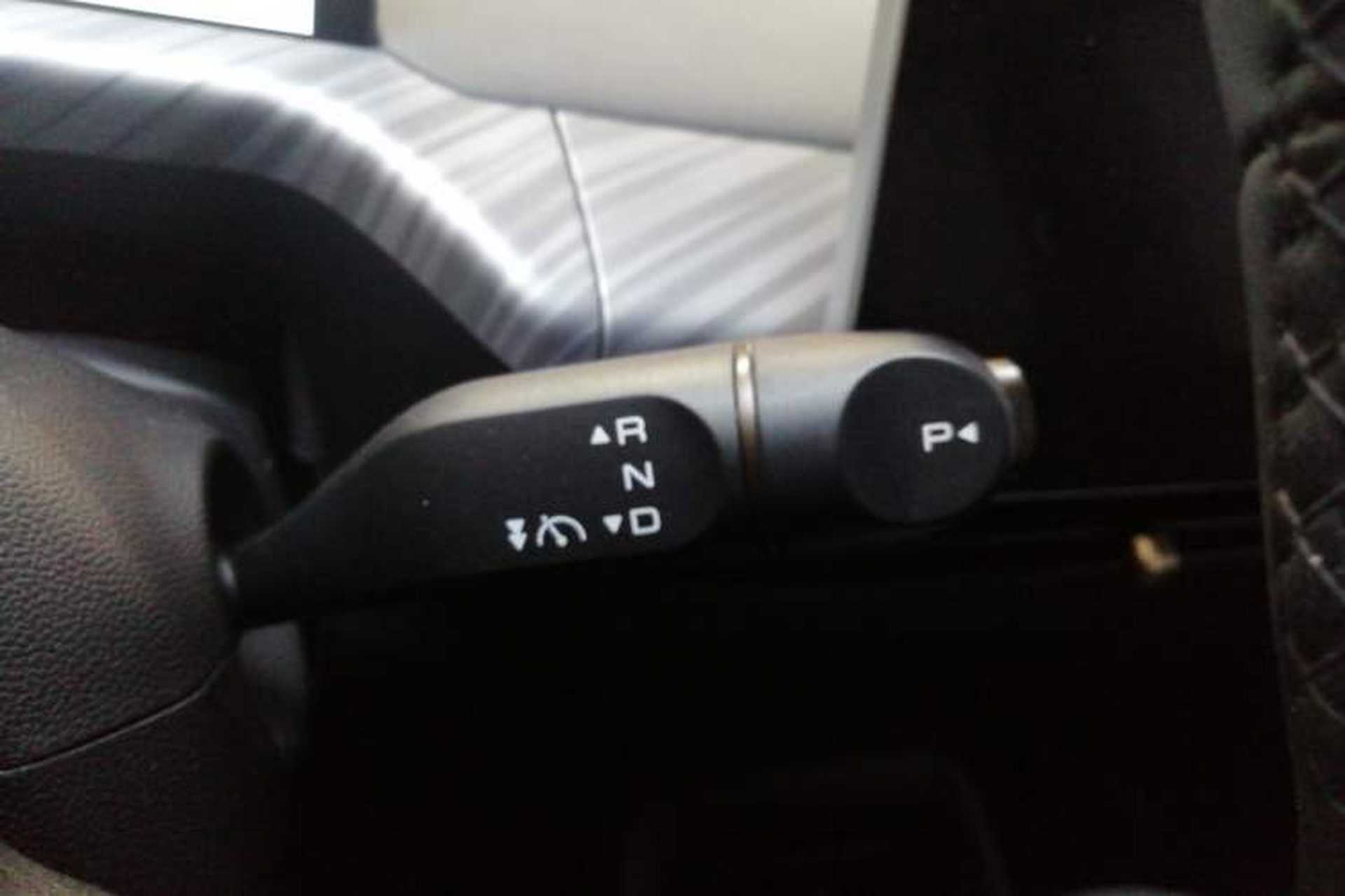 Used Baojun Cloud 2023 460 Max Gear Lever