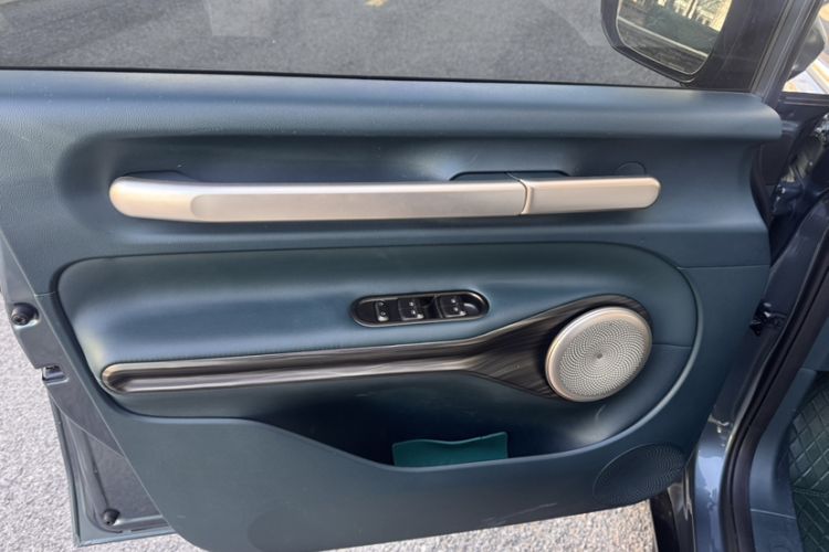 Used Baojun Cloud 2023 460 Pro Interior 10