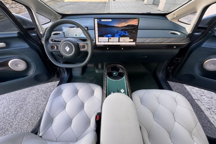 Used Baojun Cloud 2023 460 Pro Interior 2
