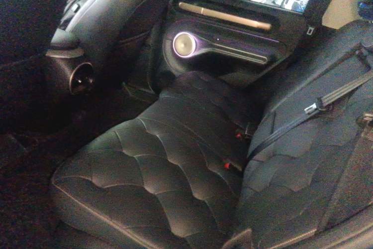 Used Baojun Cloud 2023 460 Max Interior 4