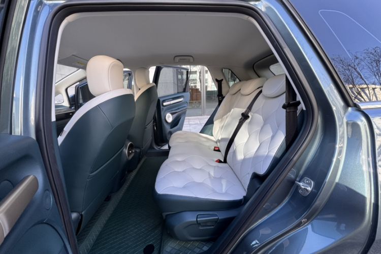 Used Baojun Cloud 2023 460 Pro Interior 8