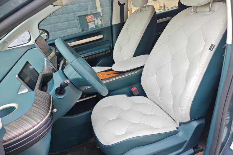 Used Baojun Cloud 2023 460 Pro Left Front Seat