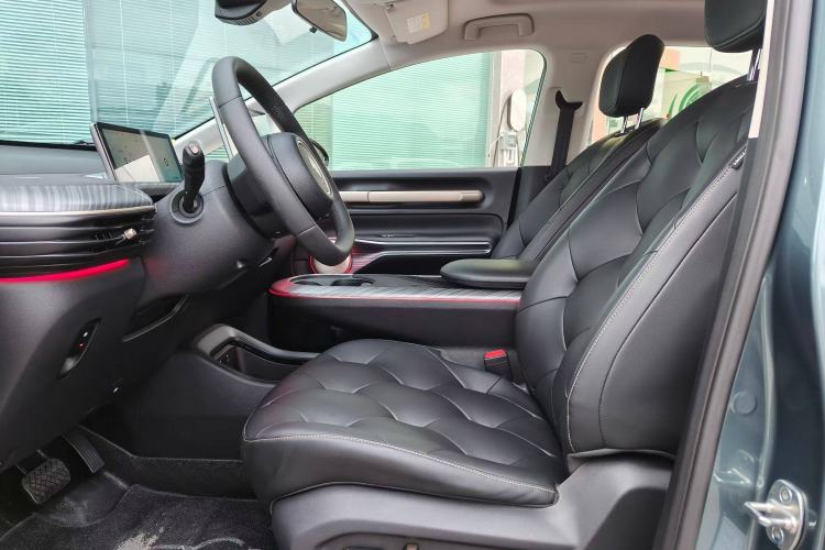 Used Baojun Cloud 2023 460 Max Left Front Seat