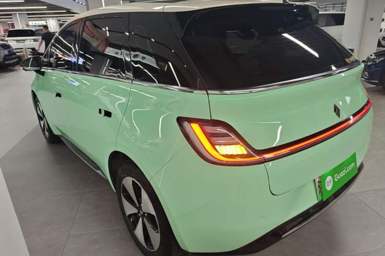 Used Baojun Cloud 2023 460 Max Rear Left 45 Deg