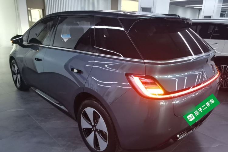 Used Baojun Cloud 2023 460 Max Rear Left 45 Deg